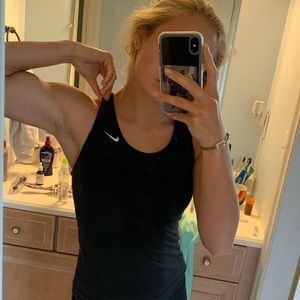 nike tank